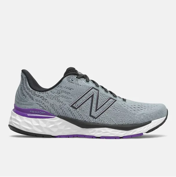 M New Balance 880 v11- size 12 B (Narrow)