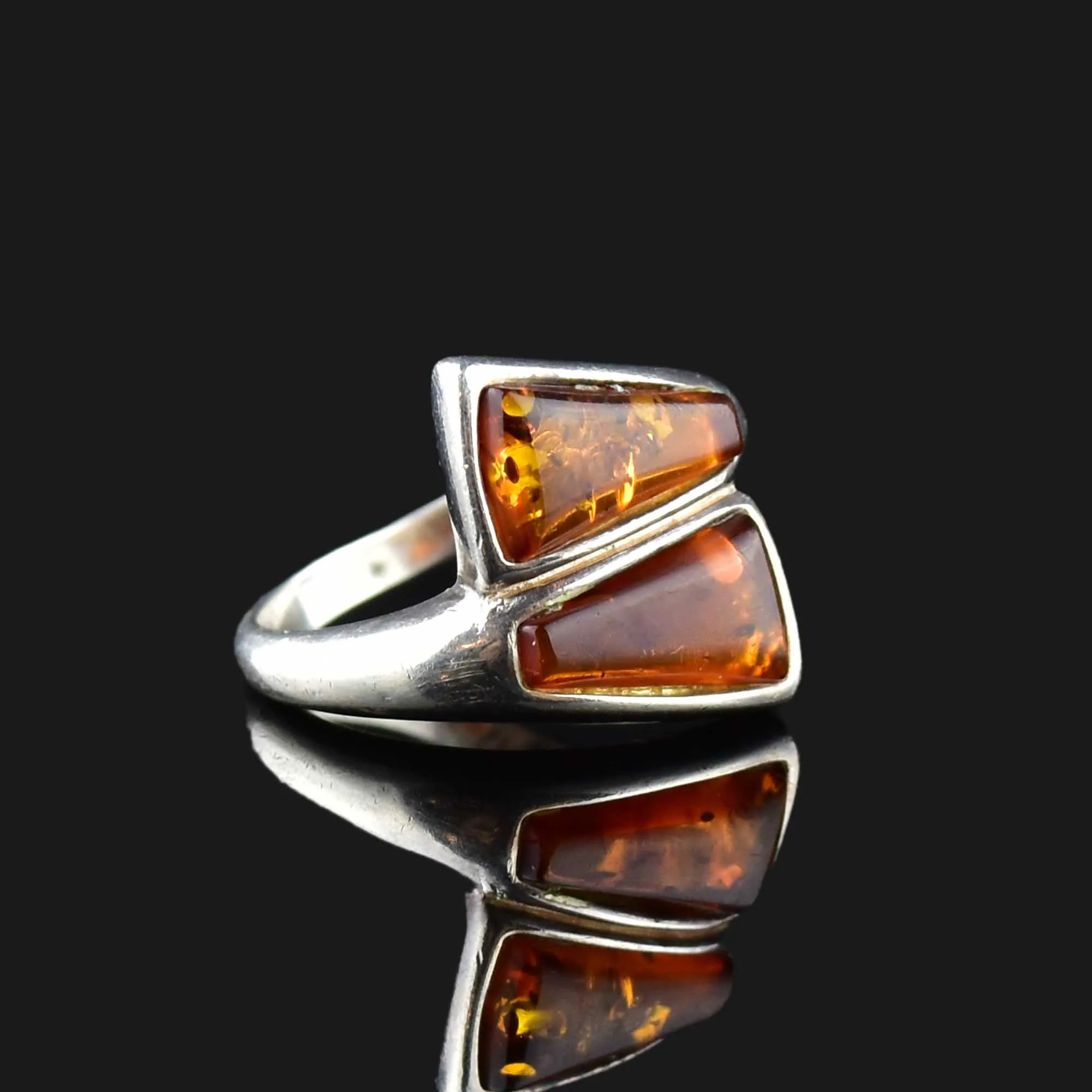 Silver Amber Bypass Style Ring, Sz 7.75